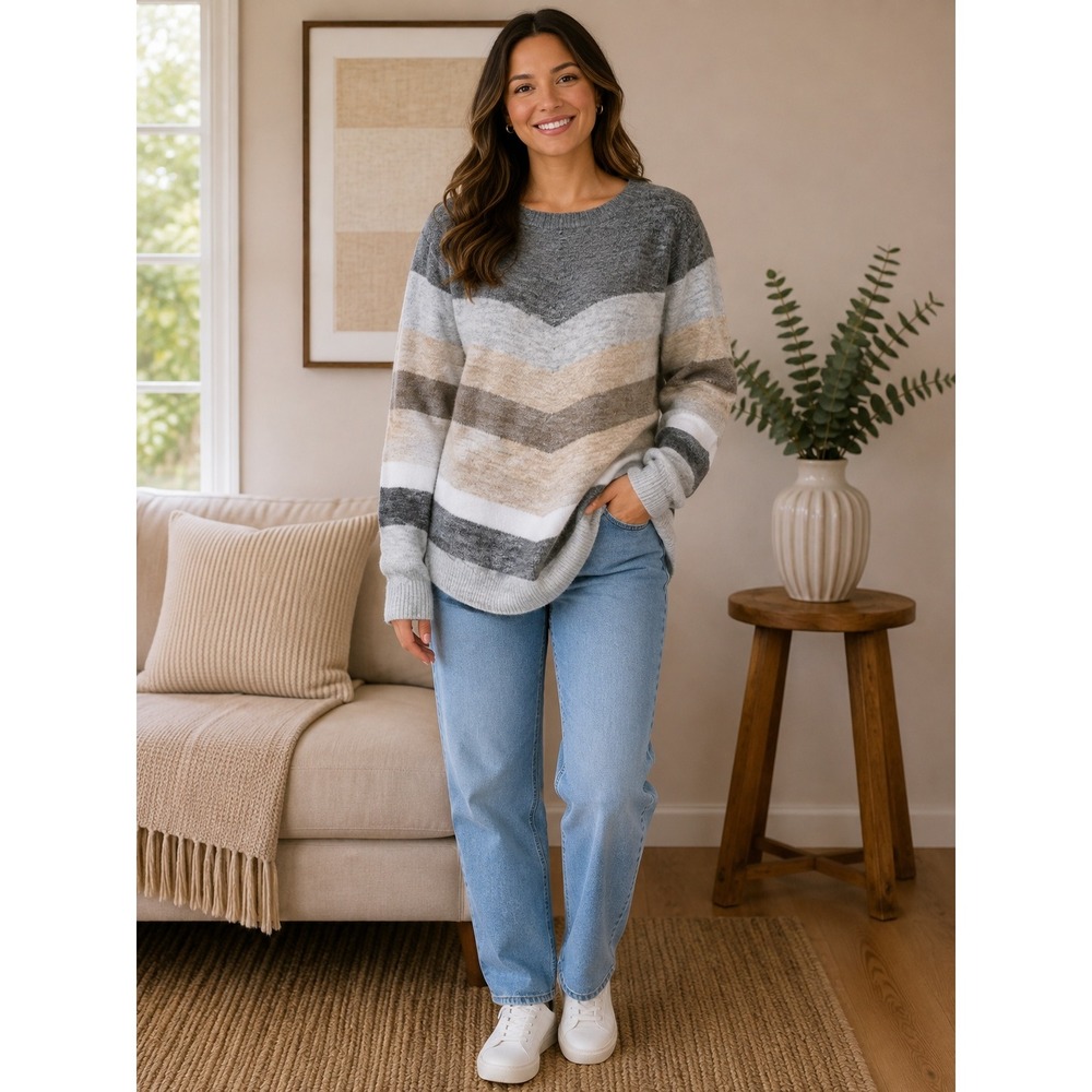 AGB Sweater Women Large Gray Tan White Chevron Assymmetrical Hem Winter Cozy